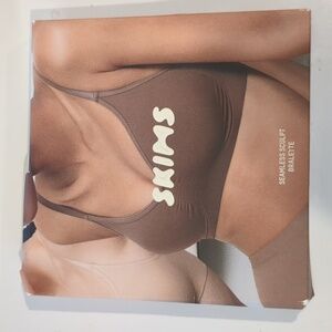 Skims Seamless Sculpt Bralette